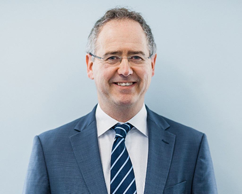 Dr Andrew Morris - clinical director profile picture