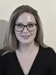 Fenna Daniels – finance manager profile picture